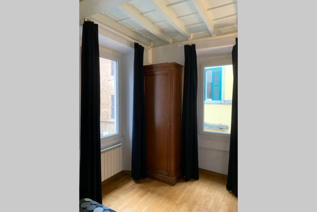רומא Elegant Trilussa Apartment מראה חיצוני תמונה